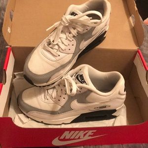 White/grey/black nike air max. Size 6.5